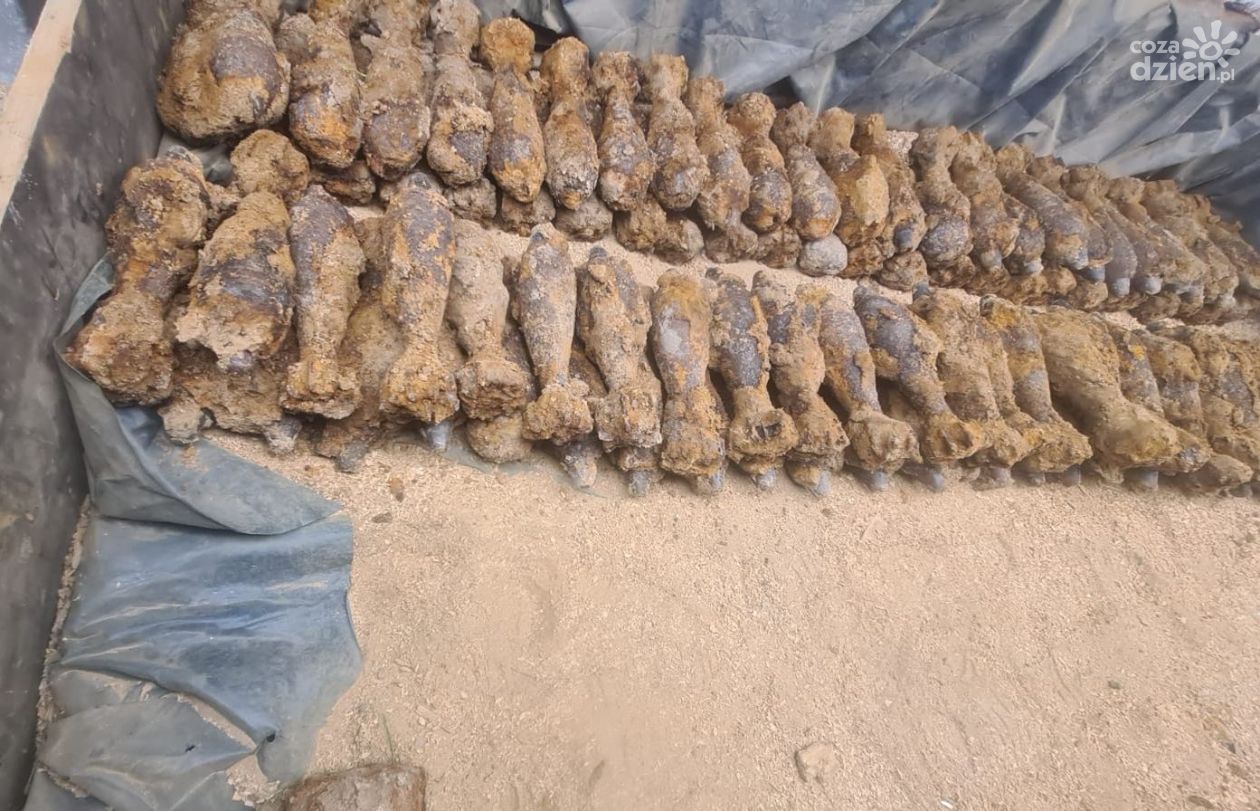 Ponad 160 pocisków z czasów II wojny światowej zabezpieczonych przez służby w Stopnicy