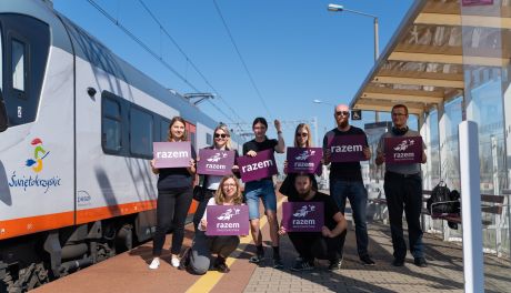 Włoszczowa walczy o kolej. Mieszkańcy i Partia Razem przeciw marginalizacji stacji