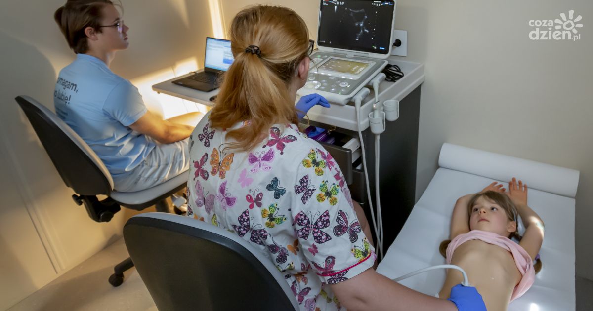 Kolejne profilaktyczne badania dzieci w Ostrowcu