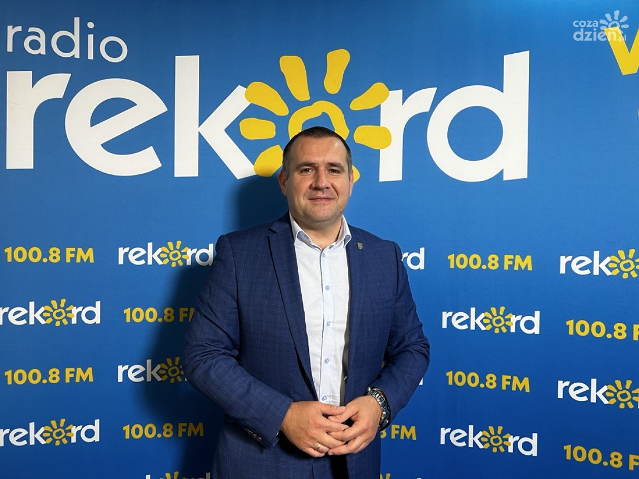 Ł. Gryń: Przy pomocy funduszy stypendialnych chcemy pomóc najzdolniejszym uczniom