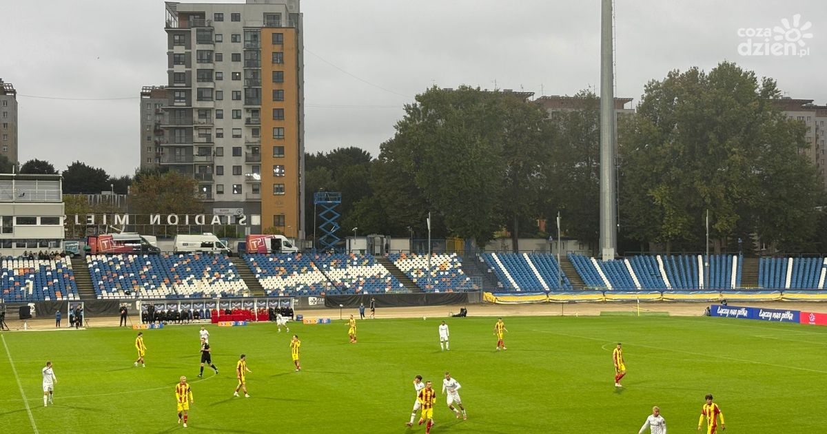 Jesienna aura oraz gra Korony w Rzeszowie. Pau Resta bohaterem meczu