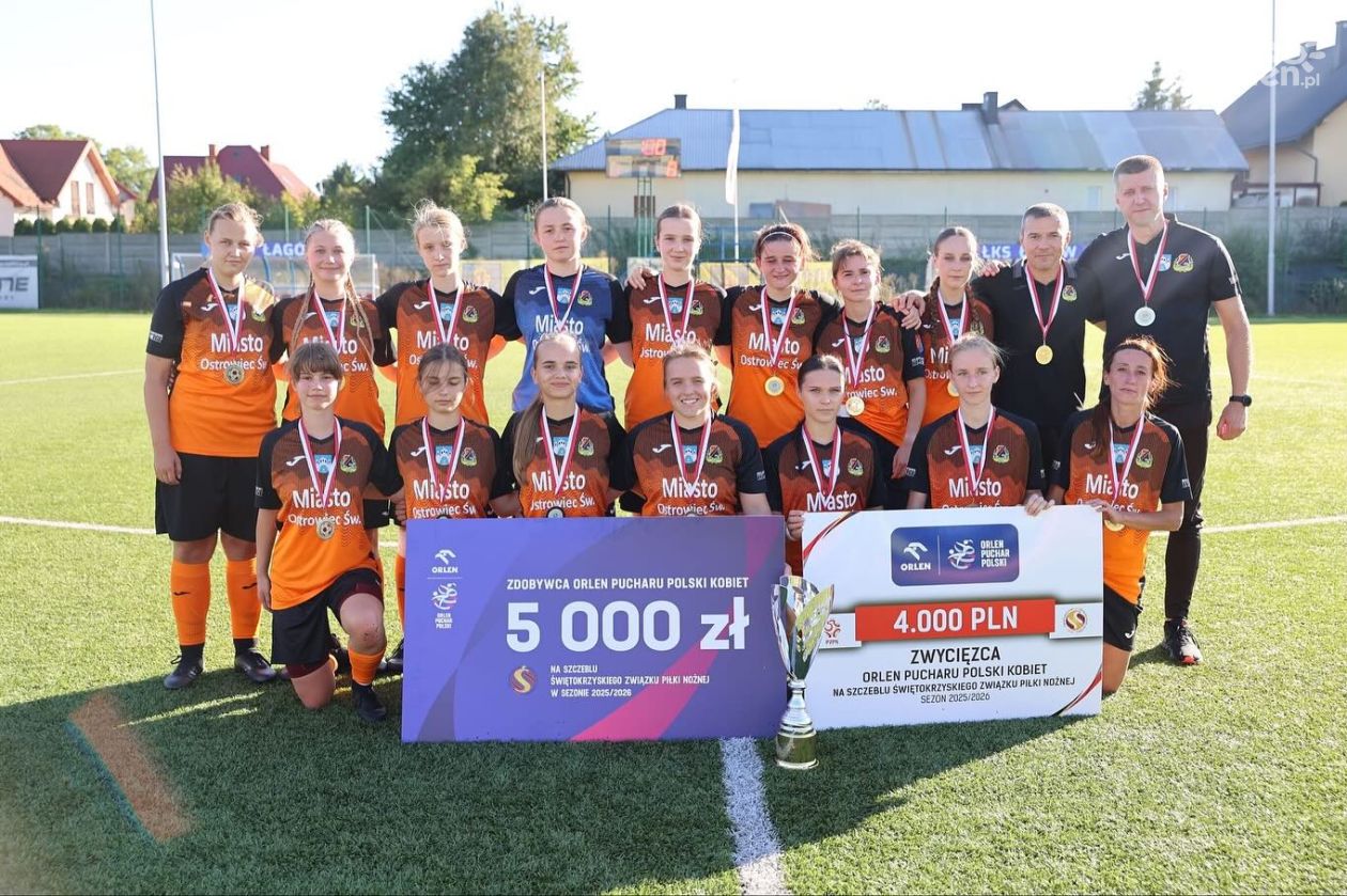 Piłkarki KSZO z Okręgowym Pucharem Polski