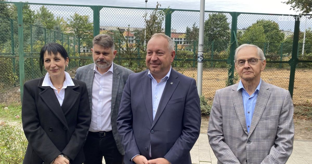 Kort tenisowy na osiedlu Ogrody w budowie