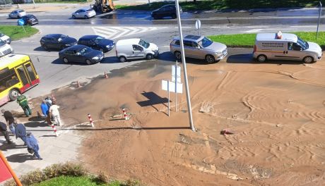 Awaria magistrali wodociągowej na ul. Krakowskiej. Część Kielc bez wody