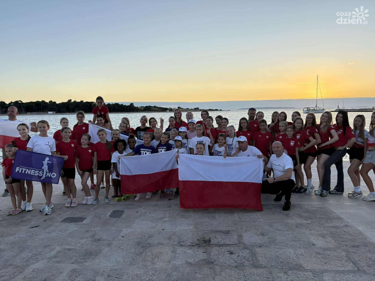 7 zawodniczek UKS Black White Ostrowiec Świętokrzyski na Mistrzostwach Świata w Chorwacji