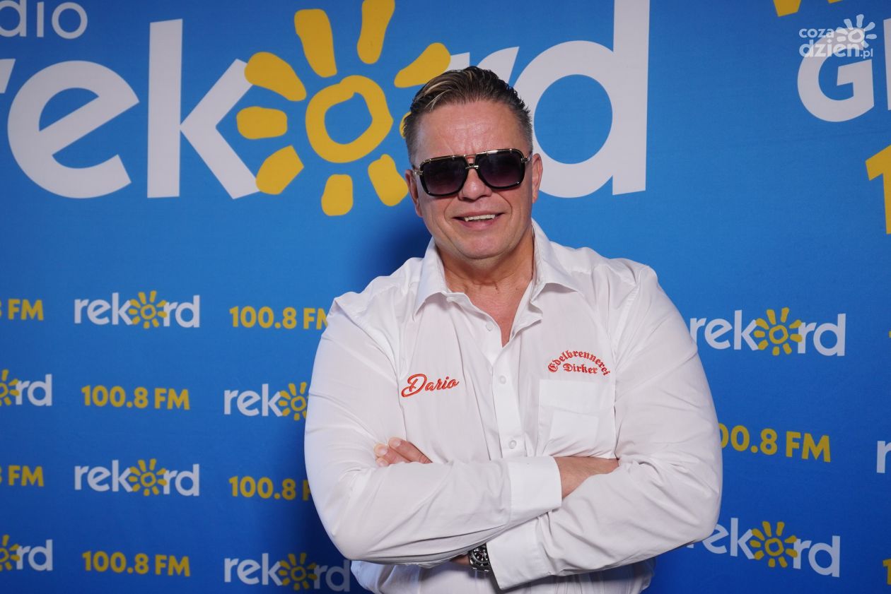 DARIO: Podbija rynek muzyczny