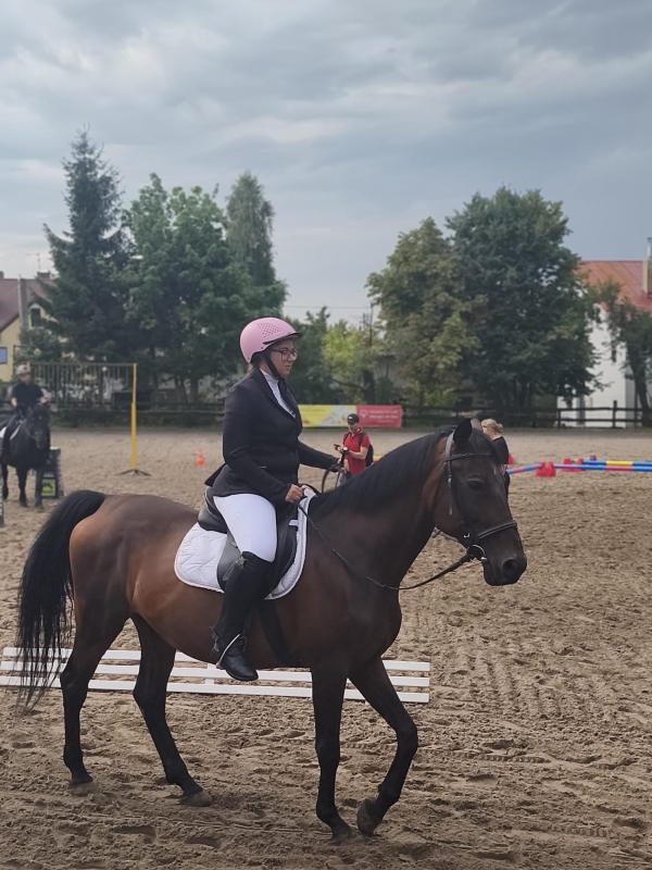 Utalentowana amazonka z ostrowieckiego Klubu Olimpiad Specjalnych Szansa