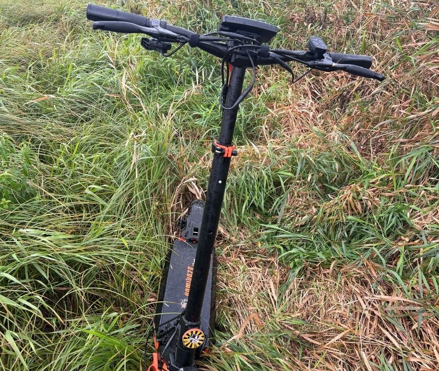 Napadli 13-latka i ukradli hulajnogę