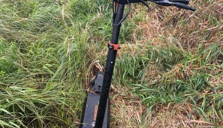 Napadli 13-latka i ukradli hulajnogę