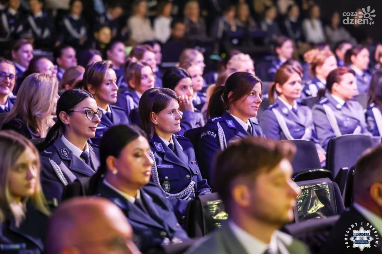 100 lat kobiet w Policji 