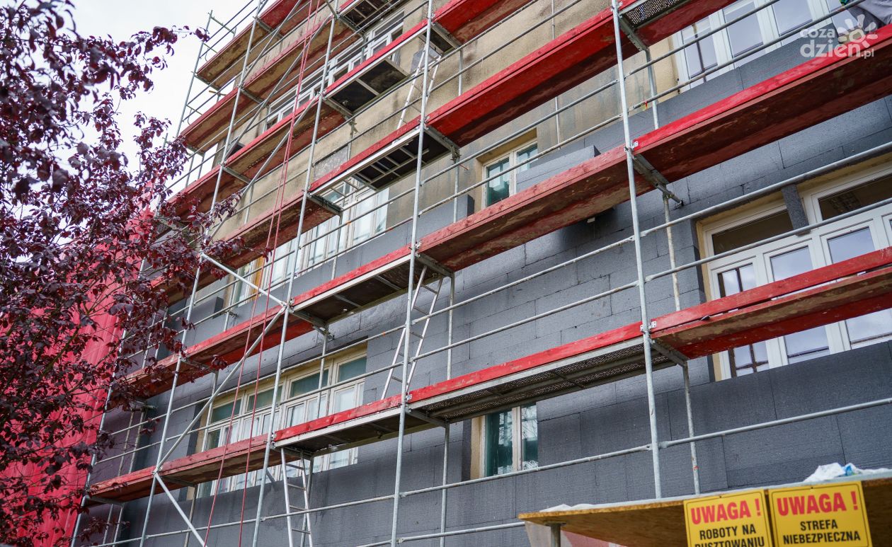 Tymczasowa nauka zdalna w dwóch kieleckich szkołach. Powodem – remonty