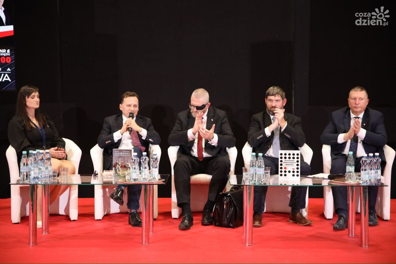 Partia Razem krytykuje miasto Kielce za wydarzenie w Targach Kielce i apeluje o podatek dla pustostanów