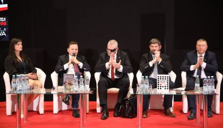 Partia Razem krytykuje miasto Kielce za wydarzenie w Targach Kielce i apeluje o podatek dla pustostanów