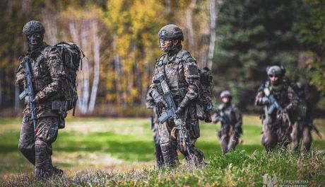 24 żołnierzy Świętokrzyskich Terytorialsów rozpoczęło kurs podoficerski „SONDA”