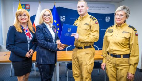 Drony dla służb mundurowych. Świętokrzyskie wspiera bezpieczeństwo mieszkańców