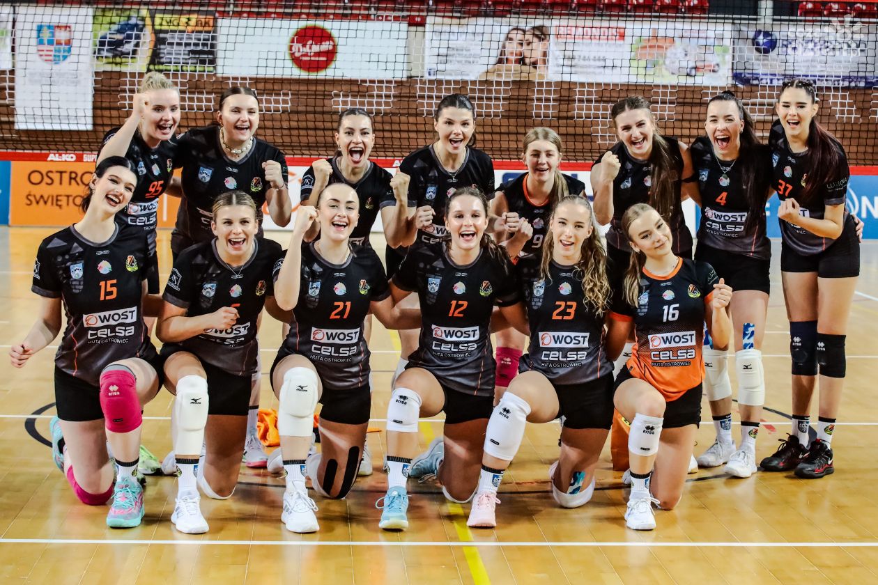 Puchar Polski: KSZO SMS Ostrowiec Świętokrzyski - Marba Sędziszów Małopolski [ZDJĘCIA]