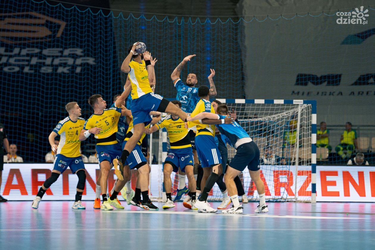 Rozdział 12: ,,Święta Wojna