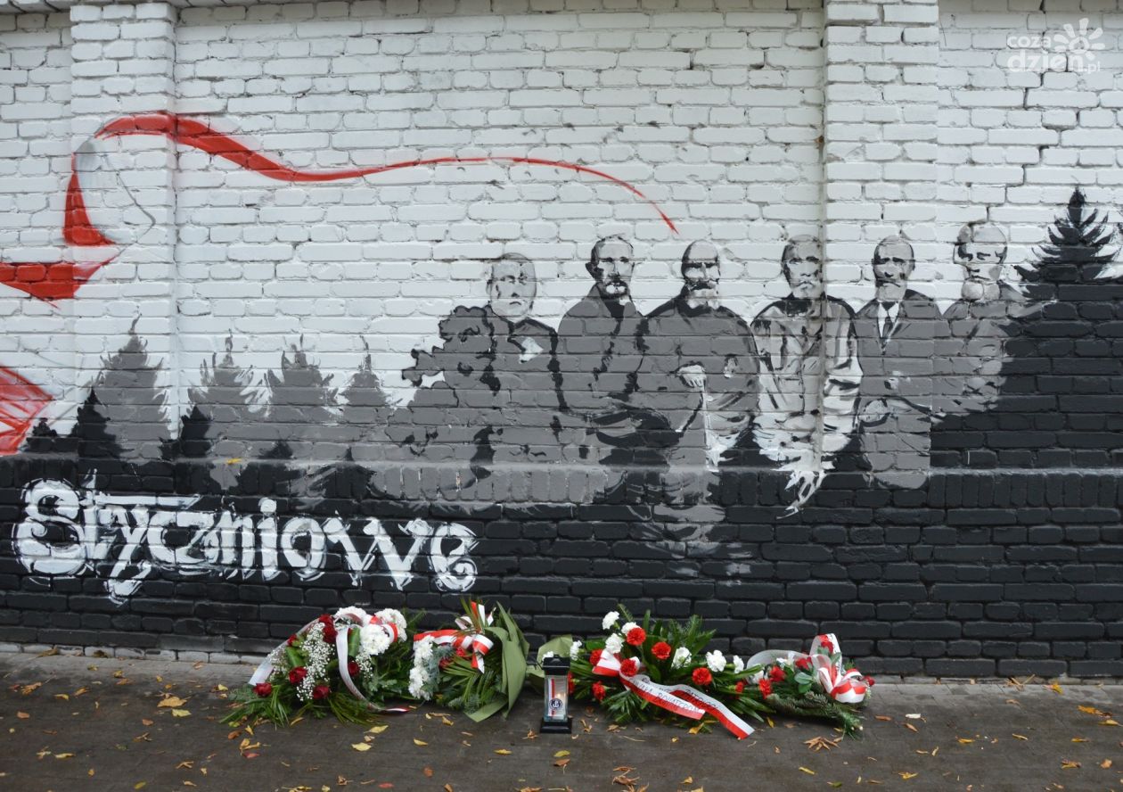 Powstańczy mural oficjalnie otwarty 