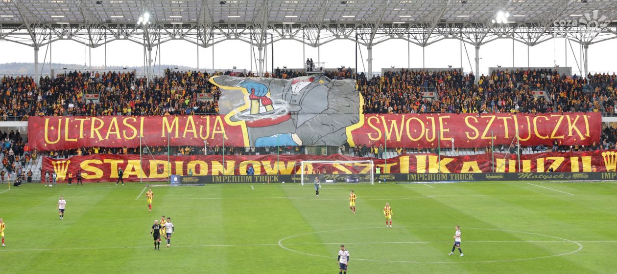 Rekordowy wyjazd kibiców Korony Kielce do Katowic