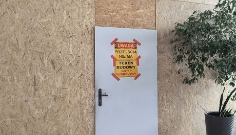 Ostrowiecka "piątka" nadal w remoncie, ale jest już cieplej