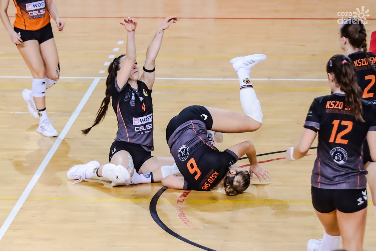 KSZO SMS Ostrowiec Św. - MKS MOS Wieliczka [ZDJĘCIA]