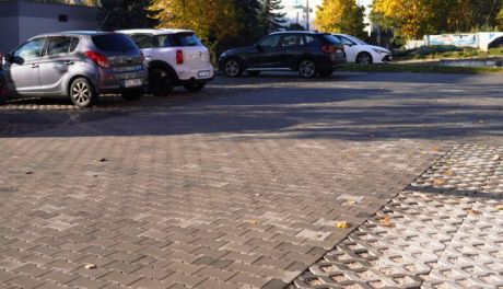 Nowy parking przy ul. Żeromskiego – przykład udanej współpracy miasta z lokalnym przedsiębiorcą