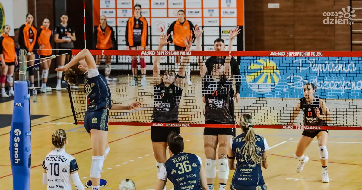 KSZO SMS Ostrowiec Św. - Karpaty PANS Krosno - Puchar Polski [ZDJĘCIA]