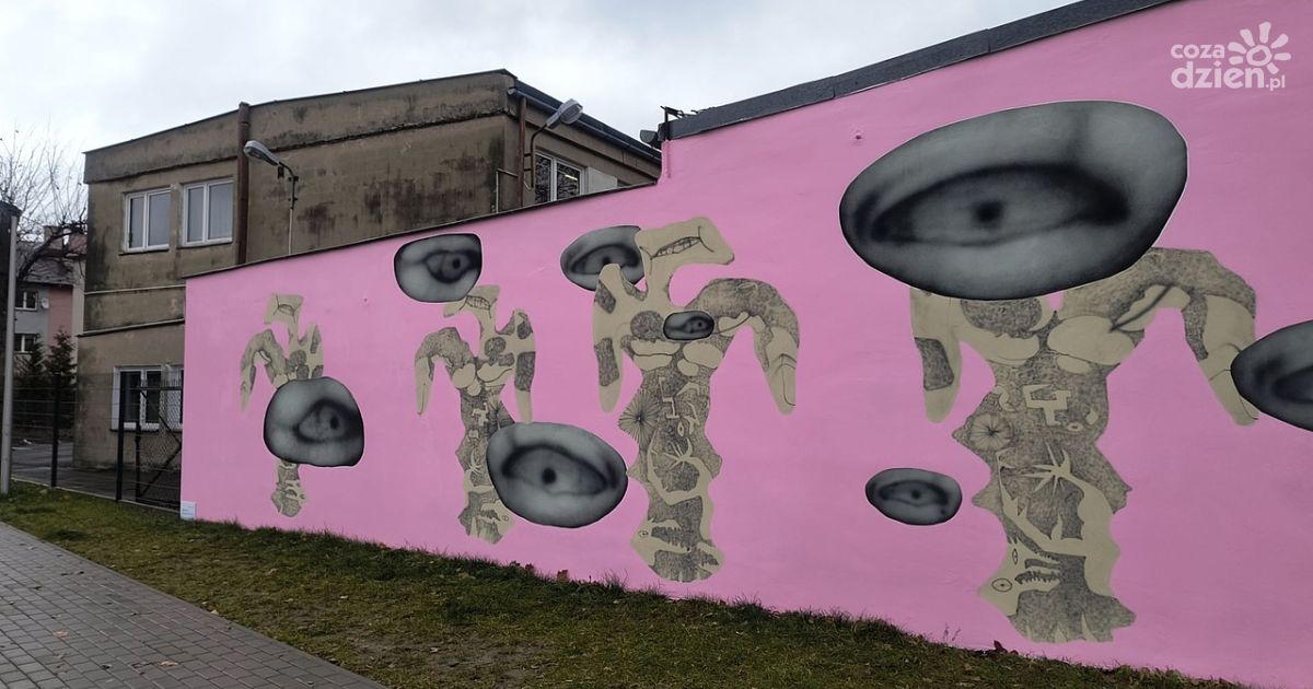 Nieoczywisty i prowokacyjny - mural na 30-lecie BWA gotowy