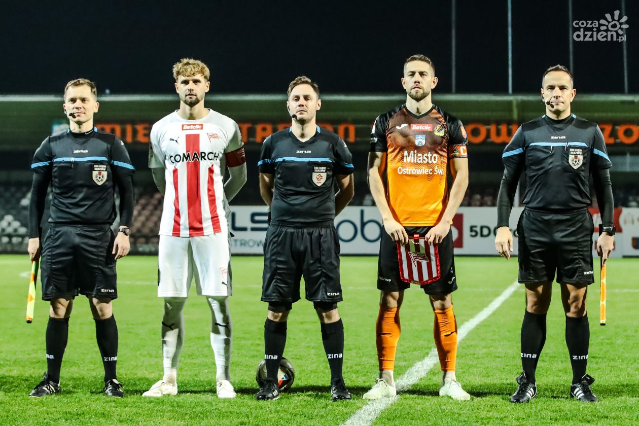 KSZO 1929 Ostrowiec Św. - Cracovia II Kraków [ZDJĘCIA]