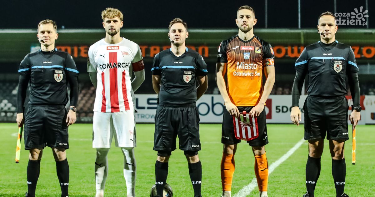 KSZO 1929 Ostrowiec Św. - Cracovia II Kraków [ZDJĘCIA]