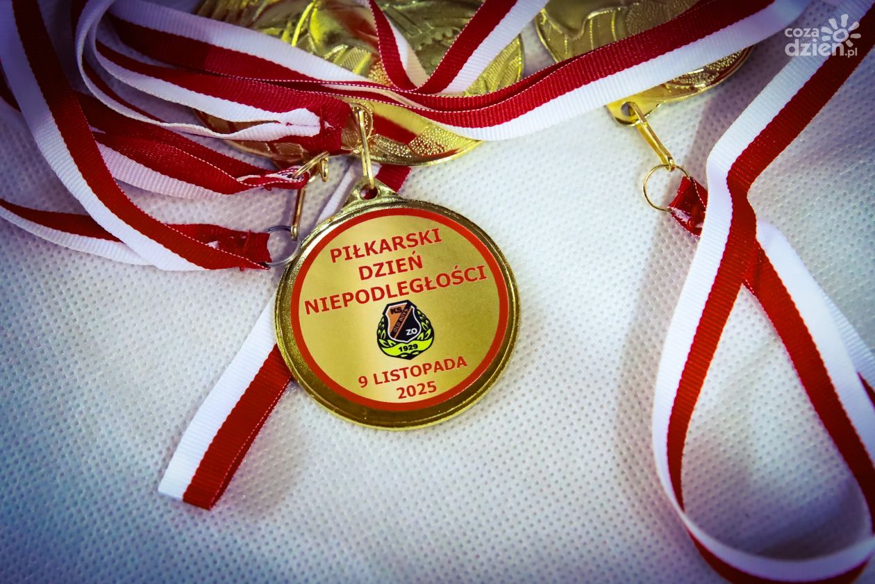 Piłkarski Dzień Niepodległości 2025 [ZDJĘCIA]