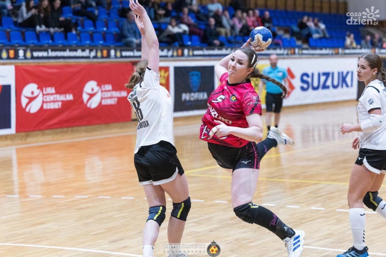 Koroneczki zaskoczyły lidera! MTS Żory bez szans w końcówce