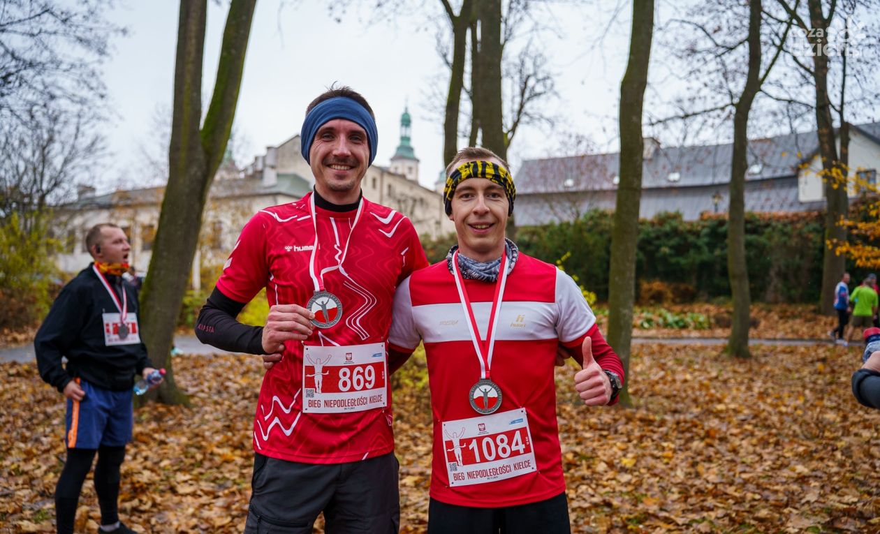 Blisko 1300 biegaczy uczciło Święto Niepodległości w Kielcach