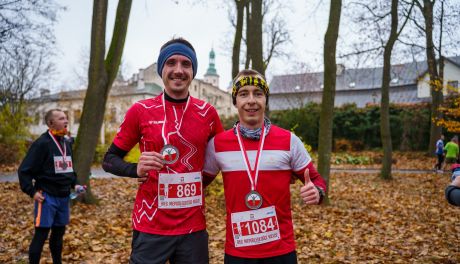 Blisko 1300 biegaczy uczciło Święto Niepodległości w Kielcach