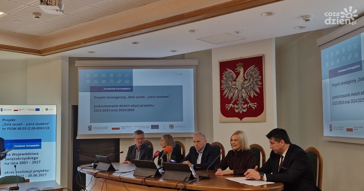 Innowacyjny projekt edukacyjny nabiera tempa. Marszałek Renata Janik i rektor Zbigniew Koruba o efektach i wyzwaniach