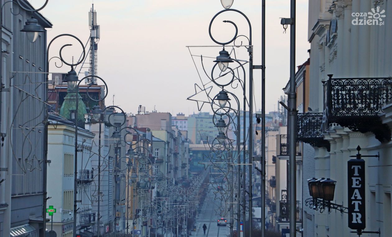 Miasto rozbłyska świątecznym blaskiem