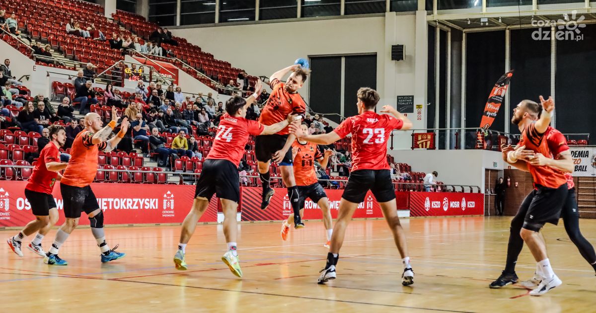 Za wysoko do przerwy - przegrana szczypiornistów KSZO