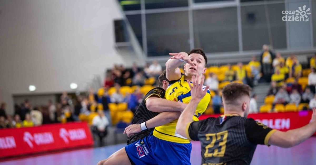 Industria pewnie pokonuje zespół z Legionowa