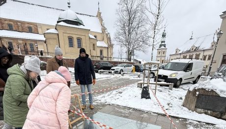 Niebo Kielc znów na świeczniku. Tym razem przez… swoje zabezpieczenie