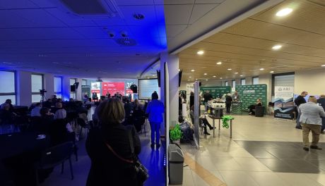 Rozmowy o przyszłości energii na Świętokrzyskim Kongresie Energii. Eksperci podkreślają: transformacja trwa tu i teraz