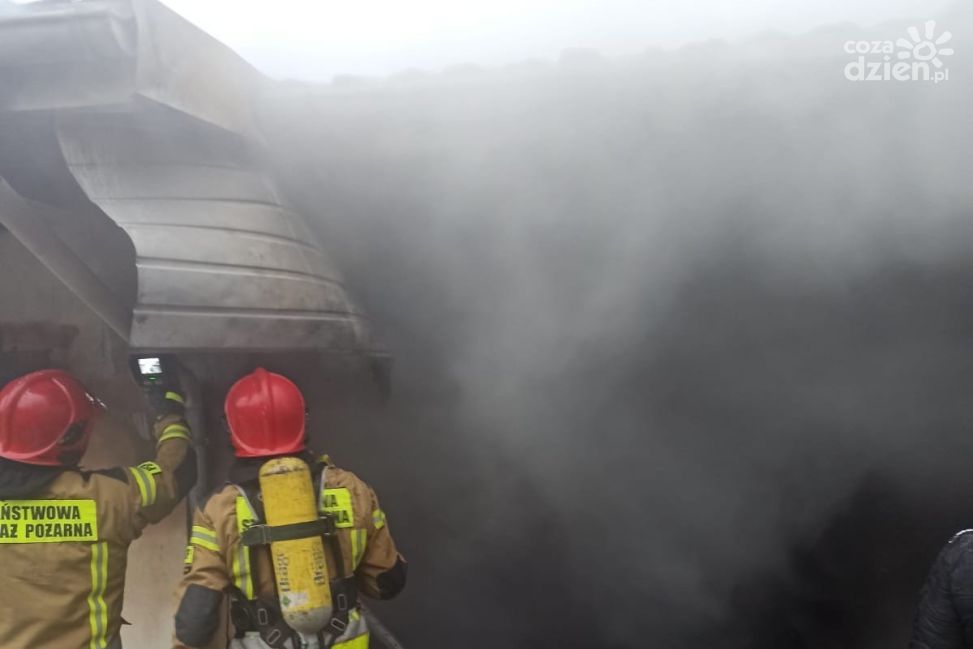 Pożar budynku na ul. Pięknej w Skarżysku-Kamiennej