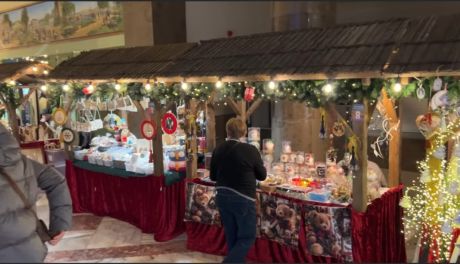 II Świętokrzyski Jarmark Bożonarodzeniowy. Moc świątecznych atrakcji przy WDK w Kielcach