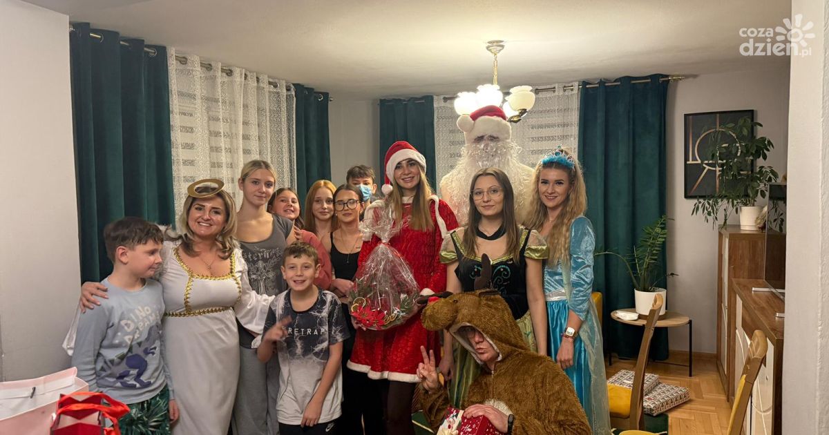 Mikołajki dla 60 dzieci z kieleckich domów dziecka — dzień pełen uśmiechów, edukacji i prezentów