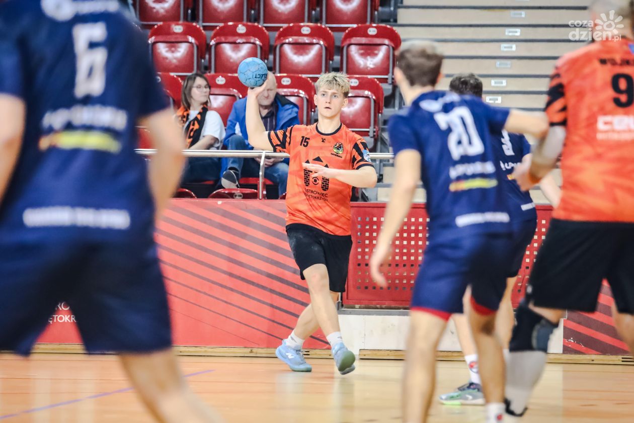 Wygrana szczypiornistów KSZO na zakończenie pierwszej rundy 