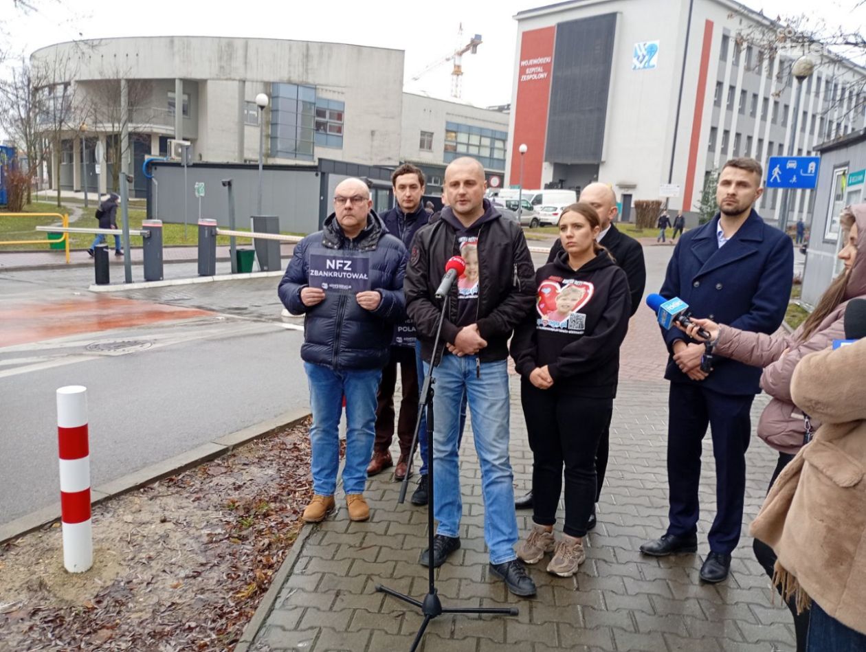 W szpitalach dramat. Pacjenci cierpią