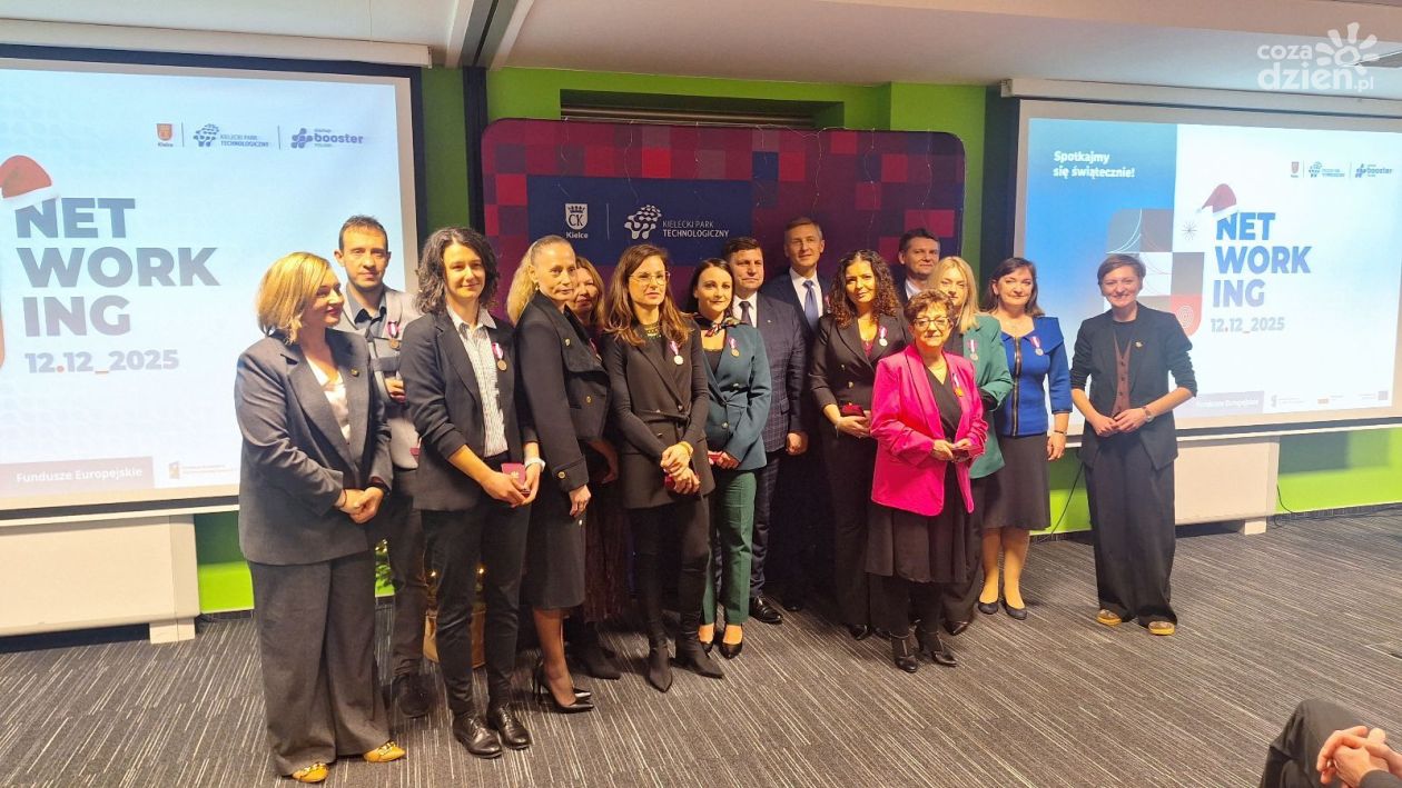 Uroczyste wręczenie odznaczeń państwowych w Kieleckim Parku Technologicznym