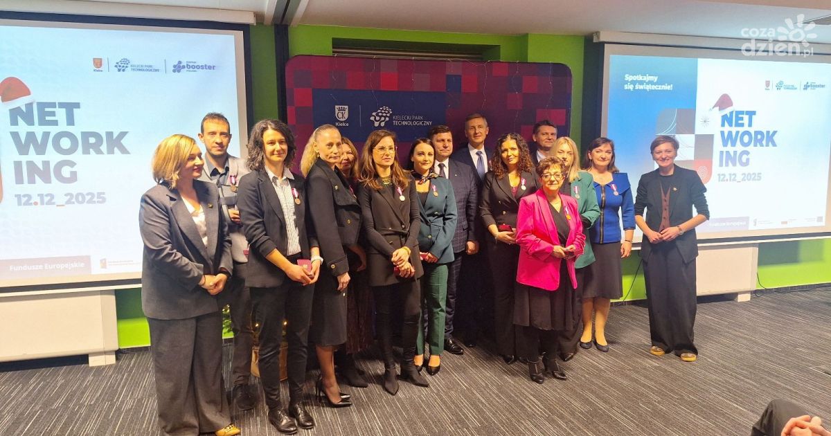 Uroczyste wręczenie odznaczeń państwowych w Kieleckim Parku Technologicznym