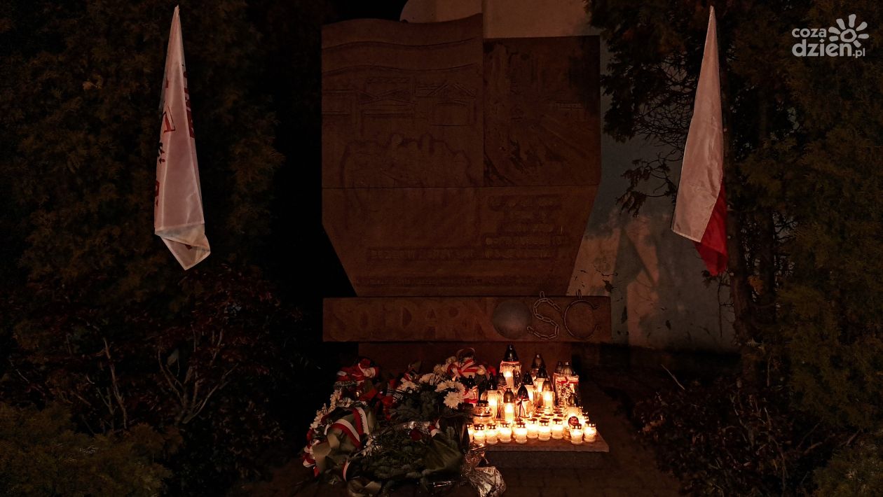 Ostrowiec pamiętał o ofiarach stanu wojennego