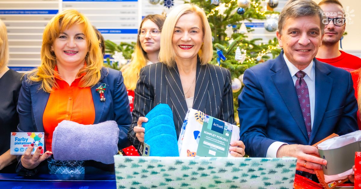 Pracownicy Urzędu Marszałkowskiego wsparli Szlachetną Paczkę