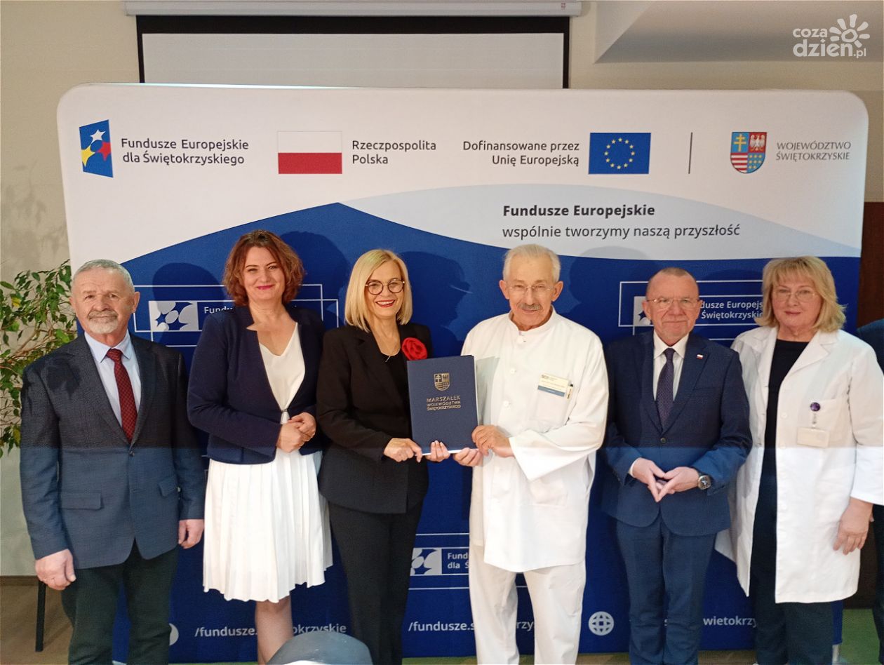 Ponad 155 mln zł na Centrum Badań Molekularnych w Świętokrzyskim Centrum Onkologii